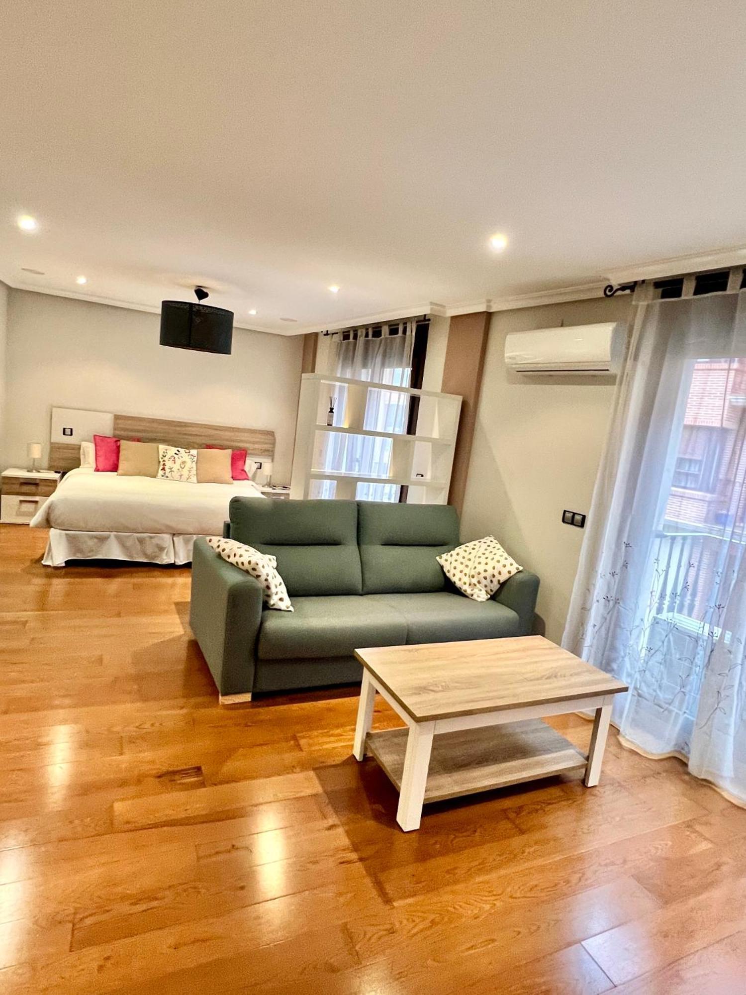 Apartamentos San Antonio Aranda de Duero Exteriér fotografie
